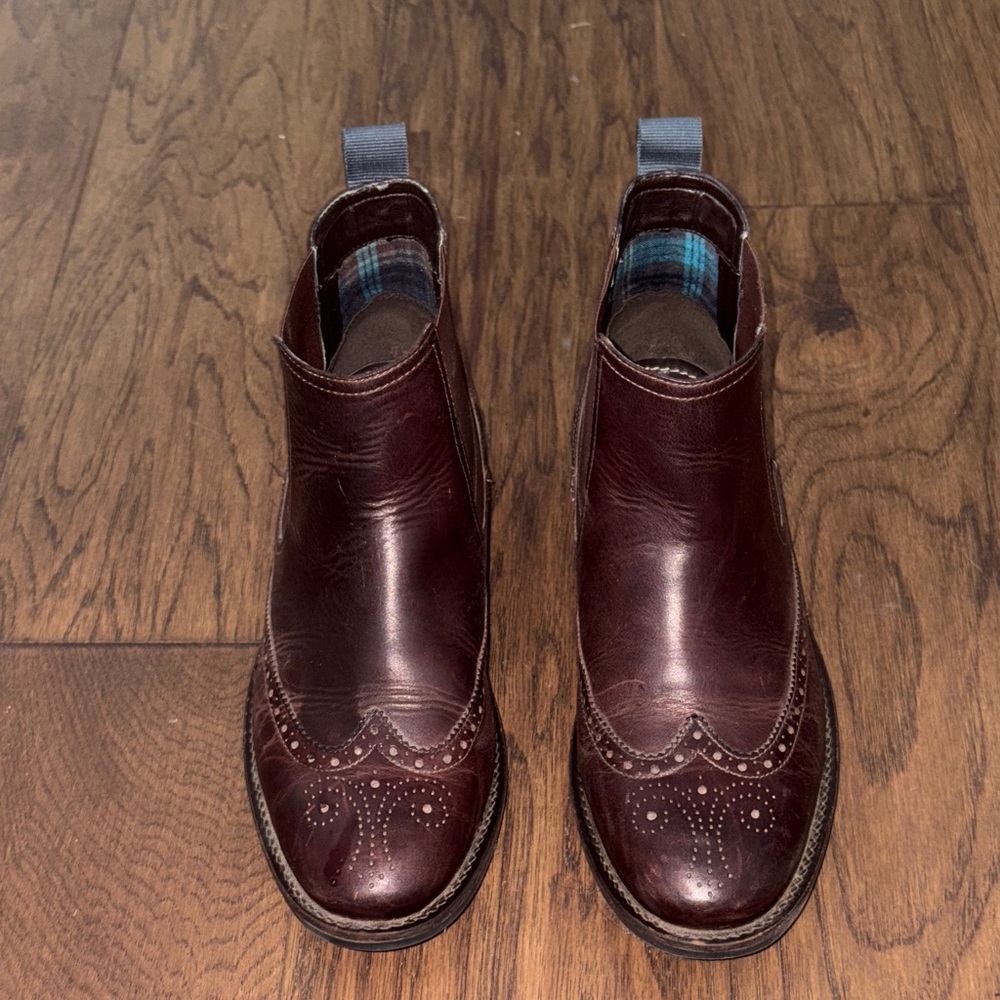 Clarks Men's Dark Brown Leather Brogue Boots